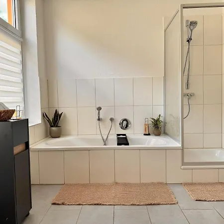 Designer-apartment Mit Balkon Und Kaffeebar, Elbnah 马格德堡