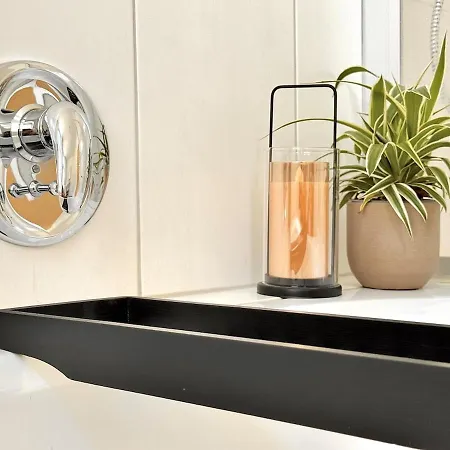 Apartamento Designer-apartment Mit Balkon Und Kaffeebar, Elbnah *