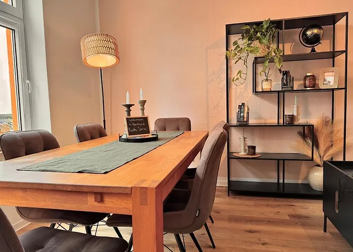 Designer-apartment Mit Balkon Und Kaffeebar, Elbnah * Магдебург