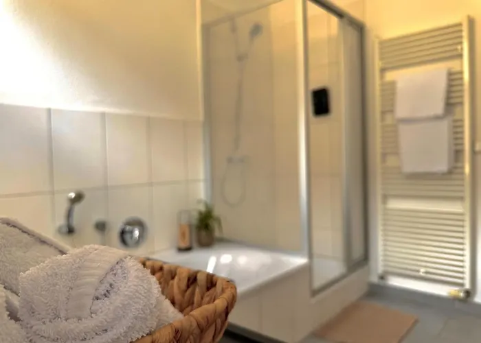 Designer-apartment Mit Balkon Und Kaffeebar, Elbnah Apartamento