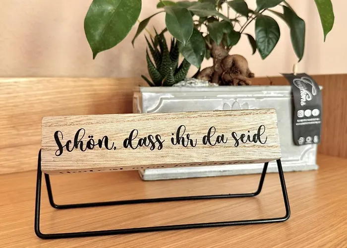 Designer-apartment Mit Balkon Und Kaffeebar, Elbnah * Магдебург