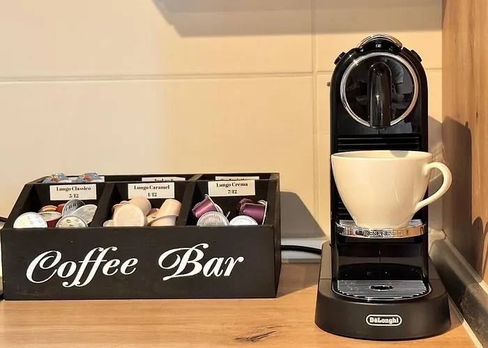 Designer-apartment Mit Balkon Und Kaffeebar, Elbnah